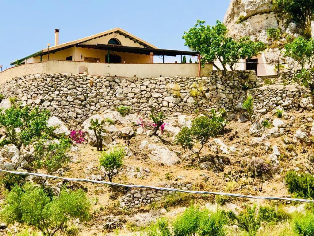 B&B Tenuta La Puntara Caltanissetta Dış mekan fotoğraf