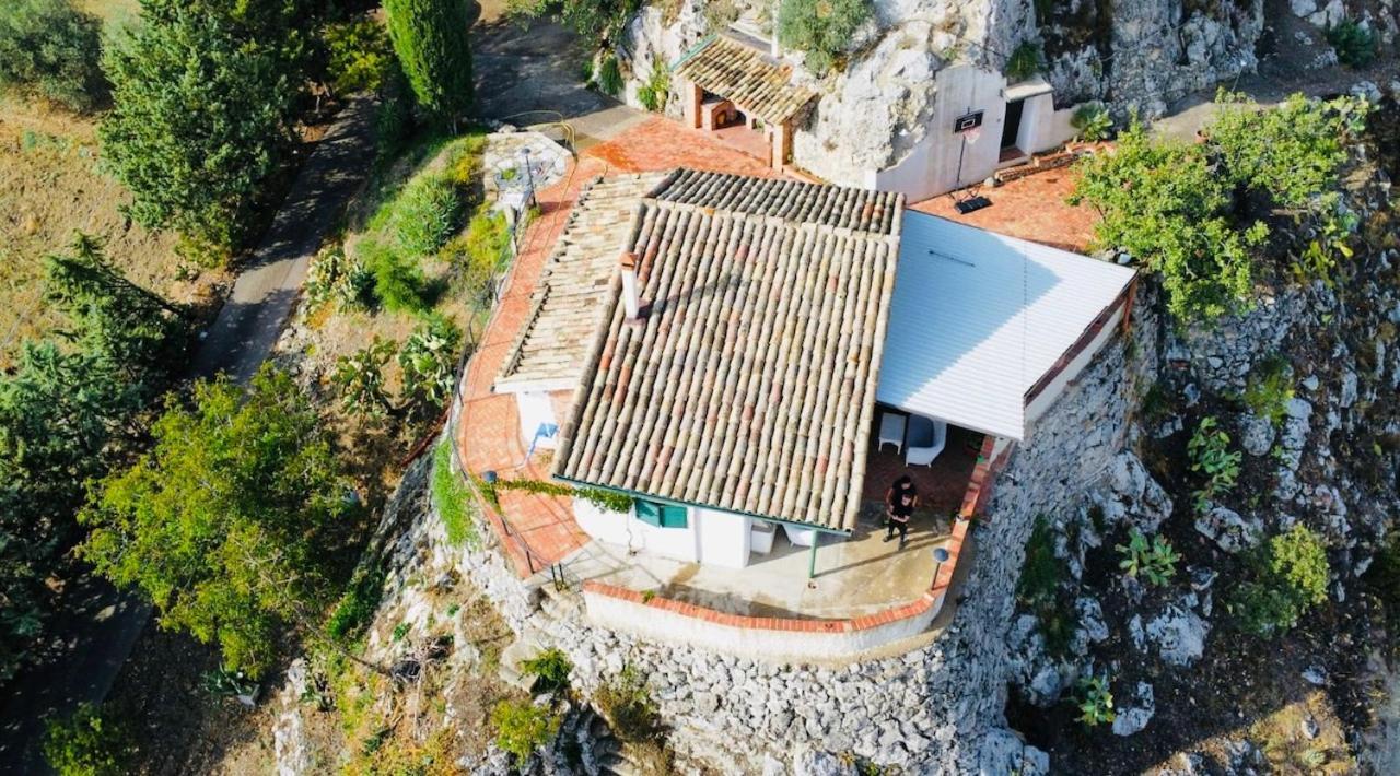 B&B Tenuta La Puntara Caltanissetta Dış mekan fotoğraf